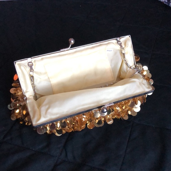 Gold Sequined Clutch Purse - Picture 3 of 6